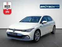 Gebraucht VW Golf VIII R-line 131 PS (96 kW) 2020 Oryxwhite perlmutteffekt Limousine