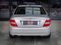 Gebraucht Mercedes C180 156 PS (114 kW) 2010 Silber Limousine