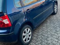 Gebraucht VW Polo 75 PS (55 kW) 2004 Blau Kleinwagen