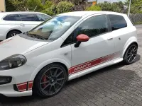 Gebraucht Abarth Punto Evo 163 PS (119 kW) 2011 Weiß Kleinwagen