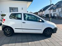Gebraucht VW Fox 55 PS (40 kW) 2007 Weiß Kleinwagen
