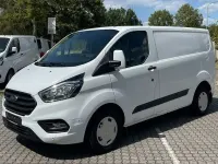 Gebraucht Ford 300 105 PS (77 kW) 2021 Weiß Van / Kleinbus