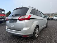 Gebraucht Ford Grand C-Max Titanium 140 PS (102 kW) 2014 Silber Van / Kleinbus