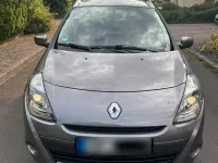 Gebraucht Renault Clio GrandTour 101 PS (74 kW) 2010 Silber Kombi