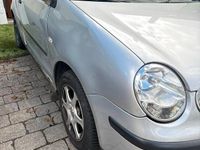 Gebraucht VW Polo 64 PS (47 kW) 2003 Silber Kleinwagen