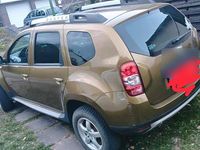 Second-hand Dacia Duster 109 CP (80 kW) 2016 Verde SUV