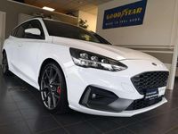 Gebraucht Ford Focus ST 280 PS (205 kW) 2022 Weiß Limousine