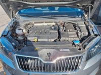 Gebraucht Skoda Superb Ambition 150 PS (110 kW) 2015 Grau Kombi