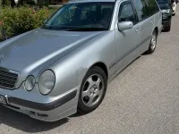 Gebraucht Mercedes E320 197 PS (144 kW) 2001 Silber Kombi