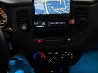 Gebraucht Kia Rio 97 PS (71 kW) 2005 Schwarz Kleinwagen