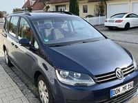 Second-hand VW Sharan 116 CP (85 kW) 2013 Albastru Monovolum
