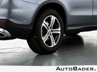 Gebraucht Mercedes GLC220 Exclusive 194 PS (142 kW) 2022 992 lack selenitgrau (metallic) SUV