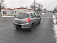 Gebraucht Renault Clio III 100 PS (73 kW) 2010 Grau Kleinwagen
