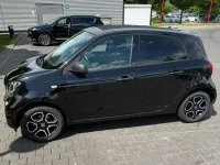 Używany Smart ForFour Passion 90 KM (66 kW) 2018 Czarny Hatchback