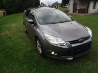 Gebraucht Ford Focus 140 PS (102 kW) 2013 Braun Kombi