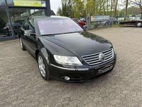 Second-hand VW Phaeton 334 CP (245 kW) 2004 Negru Berlinǎ