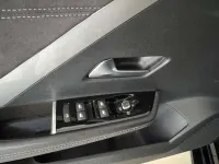 Gebraucht Opel Astra GS Line 131 PS (96 kW) 2023 Diamant schwarz/karbon schwarz Kleinwagen