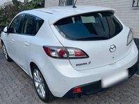 Gebraucht Mazda 3 Active Plus 105 PS (77 kW) 2011 Weiß Kleinwagen