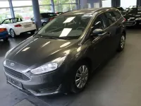 Usata Ford Focus 105 CV (77 kW) 2017 Grigio Station wagon