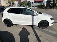 Gebraucht VW Polo 90 PS (66 kW) 2013 Candyweiß Kleinwagen