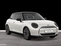 Gebraucht Mini Cooper SE 160 kW (218 PS) 2024 Nanuq white Kleinwagen