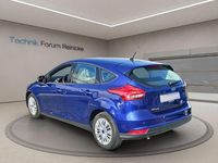 Gebraucht Ford Focus Business Edition 101 PS (74 kW) 2015 Indicblau metallic Kleinwagen