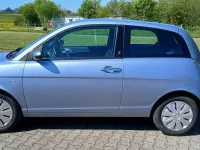 Brugt Lancia Ypsilon 60 HK (44 kW) 2009 Blå Hatchback
