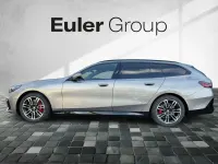 Gebraucht BMW 540 Performance 286 PS (210 kW) 2026 Oxidgrau ii metallic Kombi