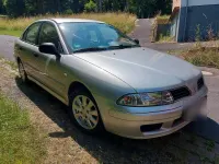 Gebraucht Mitsubishi Carisma 122 PS (89 kW) 2001 Silber Limousine