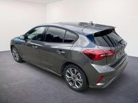 Gebraucht Ford Focus ST-Line 125 PS (91 kW) 2024 Magneticgrau Limousine
