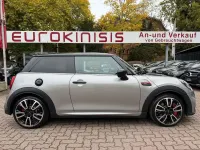 Gebraucht Mini John Cooper Works 231 PS (169 kW) 2023 Melting silver iii Kleinwagen