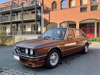 Gebraucht BMW 525 145 PS (106 kW) 1974 Braun Limousine