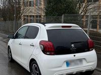 Gebraucht Peugeot 108 Active 82 PS (60 kW) 2016 Weiß Kleinwagen