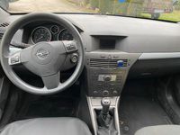 Gebraucht Opel Astra 105 PS (77 kW) 2005 Kombi