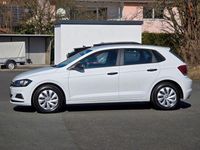 Gebraucht VW Polo Trendline 65 PS (47 kW) 2019 Purewhite uni Kleinwagen