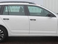 Second-hand Skoda Octavia Active 105 CP (77 kW) 2015 Alb Break