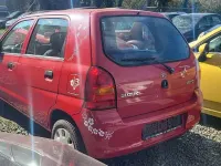 Usata Suzuki Alto 63 CV (46 kW) 2002 Rosso Utilitaria