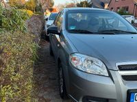 Gebraucht Chevrolet Aveo 67 PS (49 kW) 2010 Grau Limousine