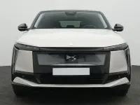 Gebraucht DS Automobiles N°8 180 kW (245 PS) 2025 Kristallgrau SUV
