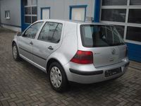 Gebraucht VW Golf Basis 75 PS (55 kW) 2002 Silber Limousine