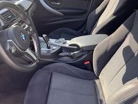 Gebraucht BMW 320 M Sport 190 PS (139 kW) 2017 Weiß Kombi
