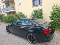 Gebraucht BMW 318 129 PS (94 kW) 2007 Silber Limousine