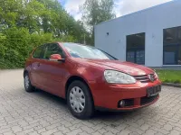 Używany VW Golf Goal 80 KM (58 kW) 2006 Pomarańczowy Coupe