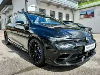 Second-hand VW Golf VIII R 333 CP (244 kW) 2025 Negru Break