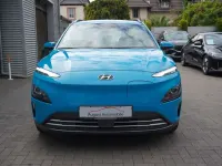 Gebraucht Hyundai Kona Select 100 kW (136 PS) 2023 Blau SUV