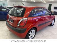 Gebraucht Kia Rio EX 97 PS (71 kW) 2008 Rot Limousine