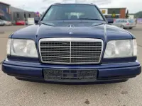 Gebraucht Mercedes E280 193 PS (141 kW) 1994 Blau Kombi