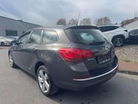 Gebraucht Opel Astra 120 PS (88 kW) 2015 Grau Kombi