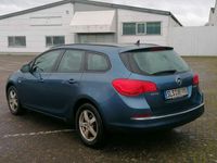 gebraucht Opel Astra 1.6 CDTI ecoFLEX Sports Tourer Start/Stop Edition