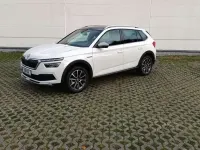 Gebraucht Skoda Kamiq ScoutLine 150 PS (110 kW) 2023 Candyweiss SUV